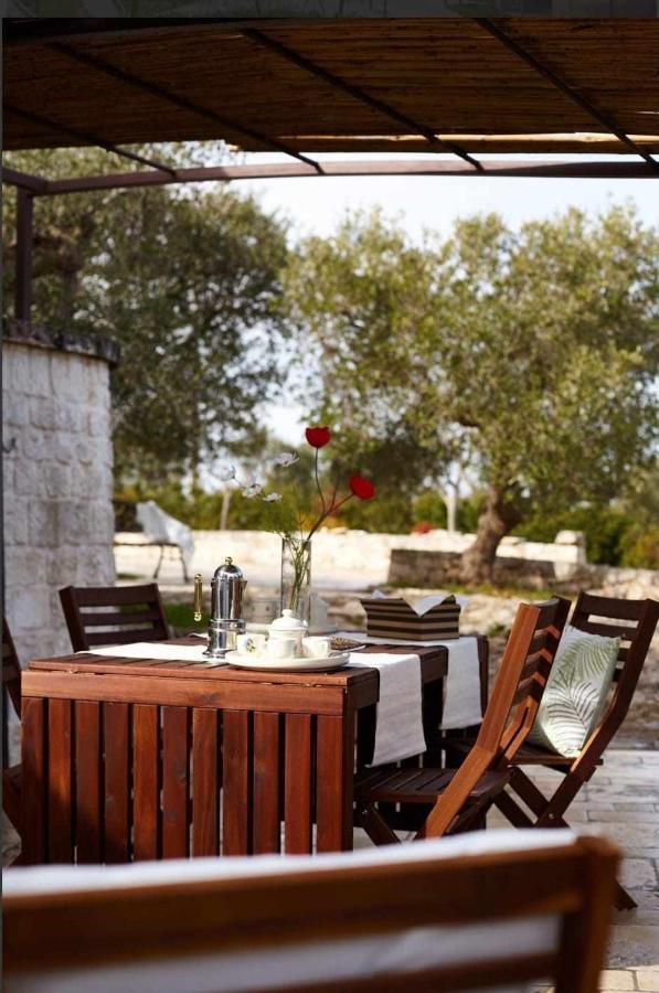 Villa Trulli Azzalema With Exclusive Pool Bríndisi Exterior foto