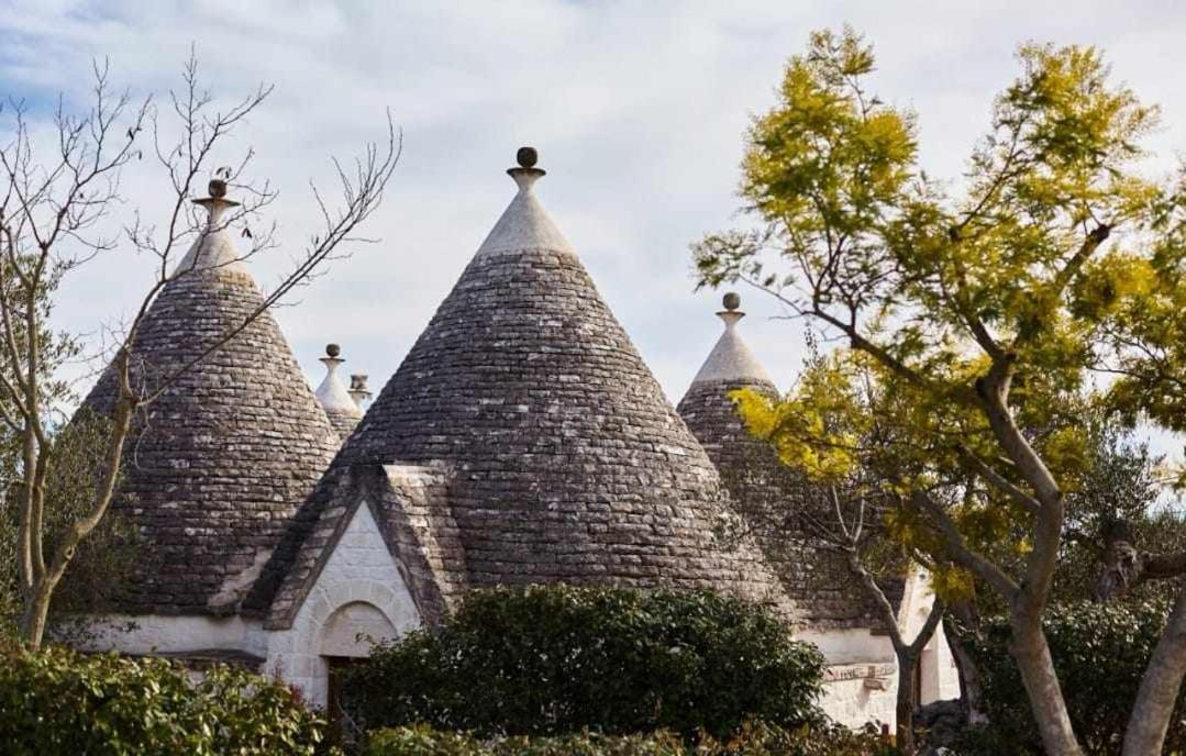 Villa Trulli Azzalema With Exclusive Pool Bríndisi Exterior foto