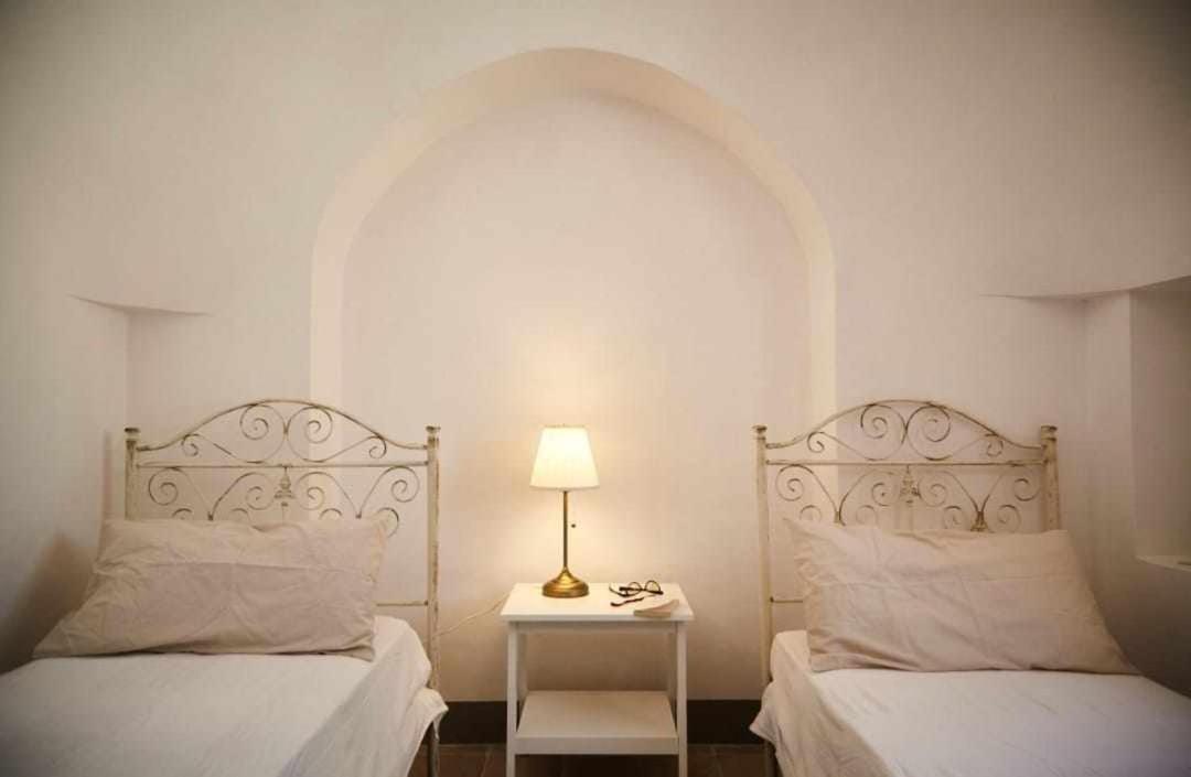 Villa Trulli Azzalema With Exclusive Pool Bríndisi Exterior foto