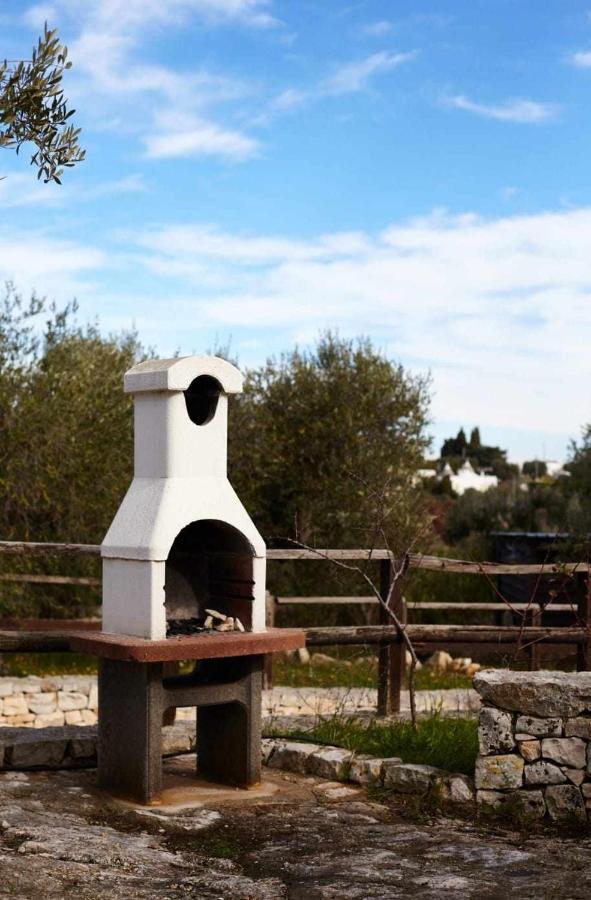 Villa Trulli Azzalema With Exclusive Pool Bríndisi Exterior foto
